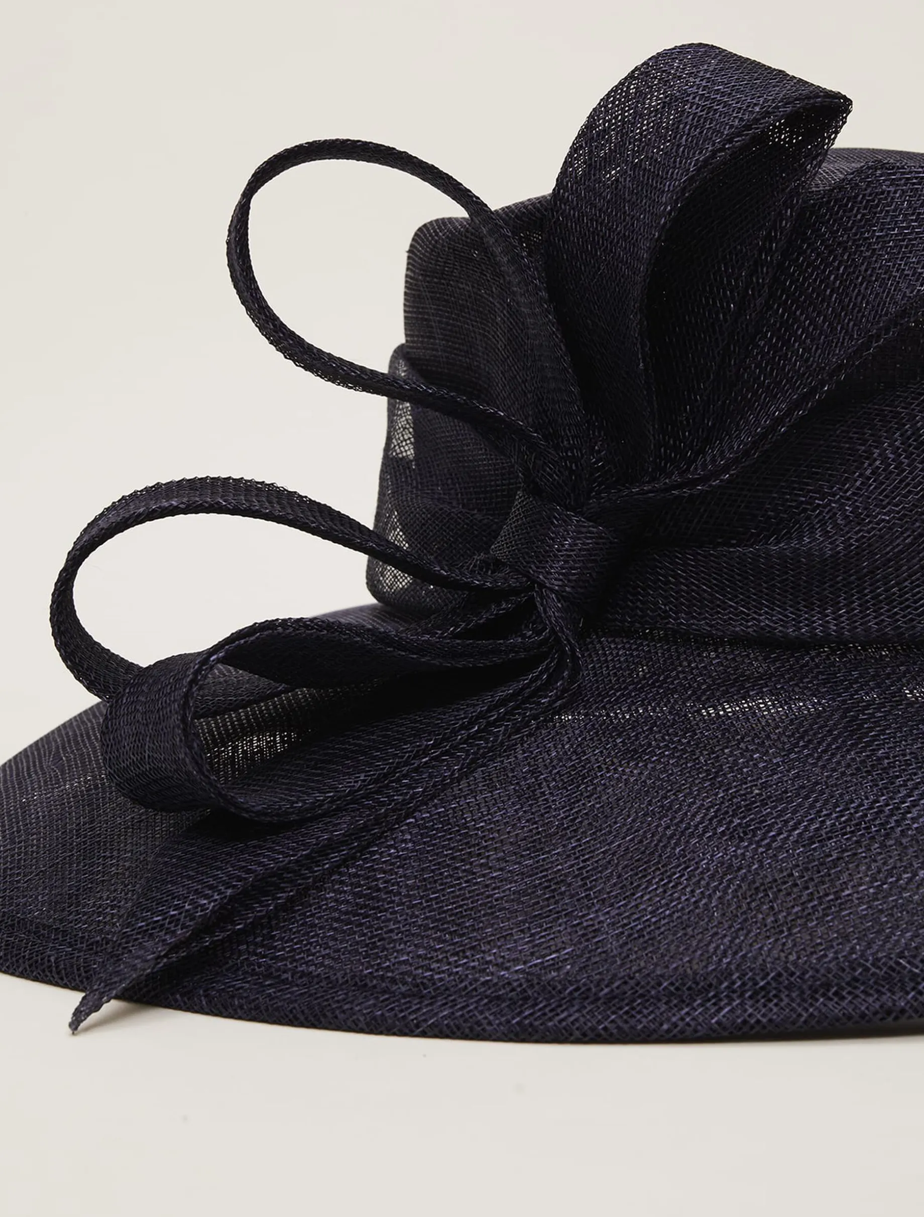 Side Bow Hat