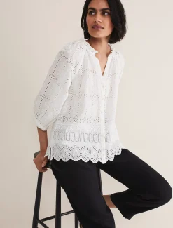 Sierra Broderie Blouse