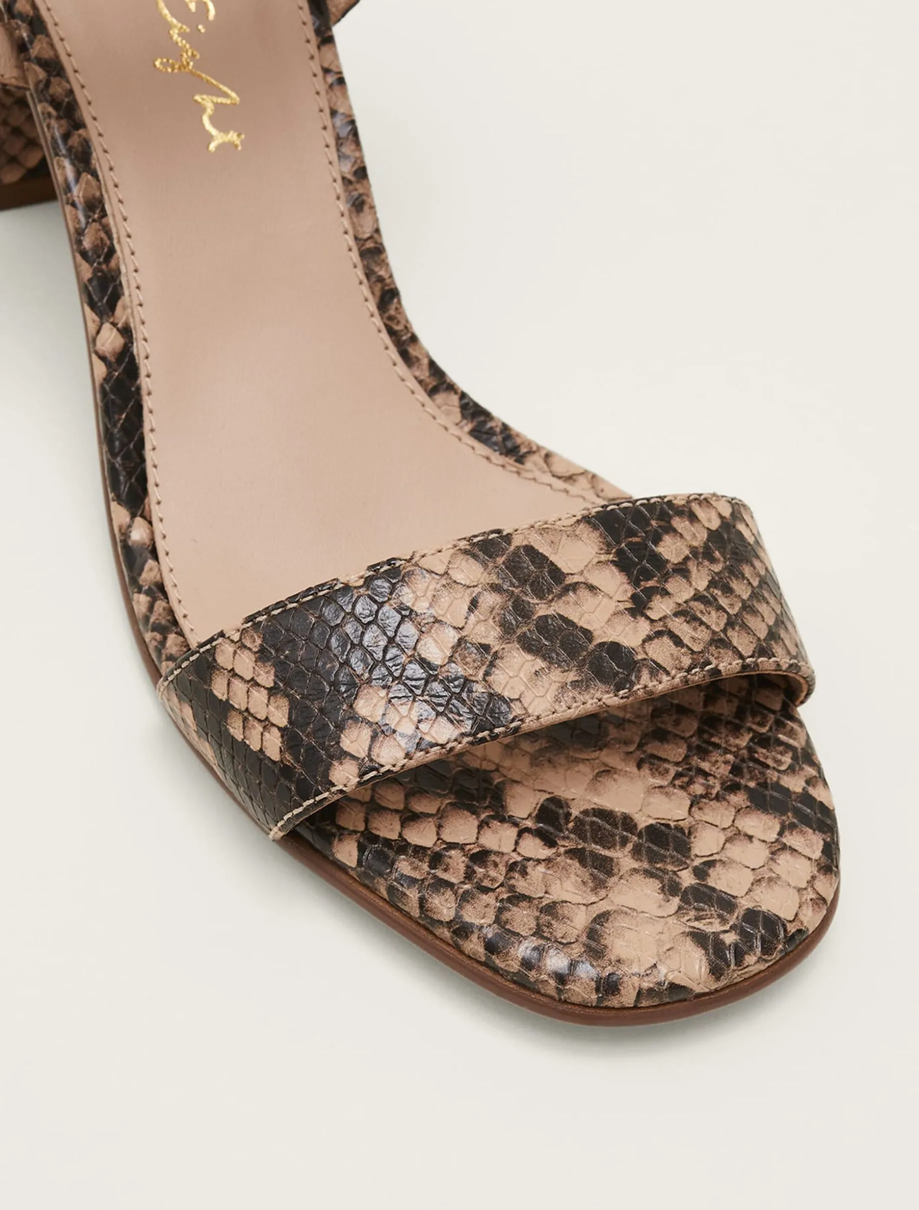 Skin Leather Buckle Sandals