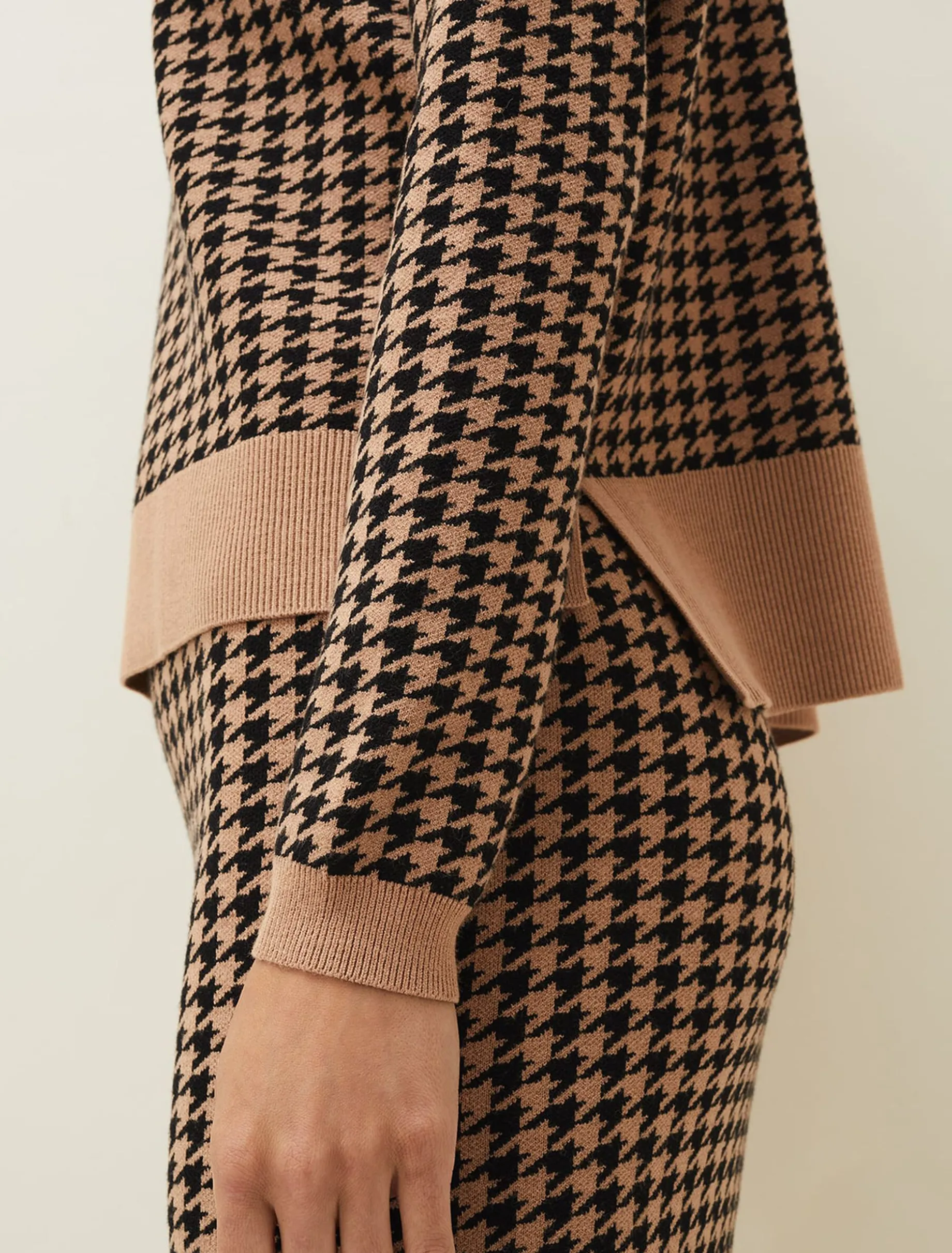 Soph Dogtooth Co-Ord Jumper