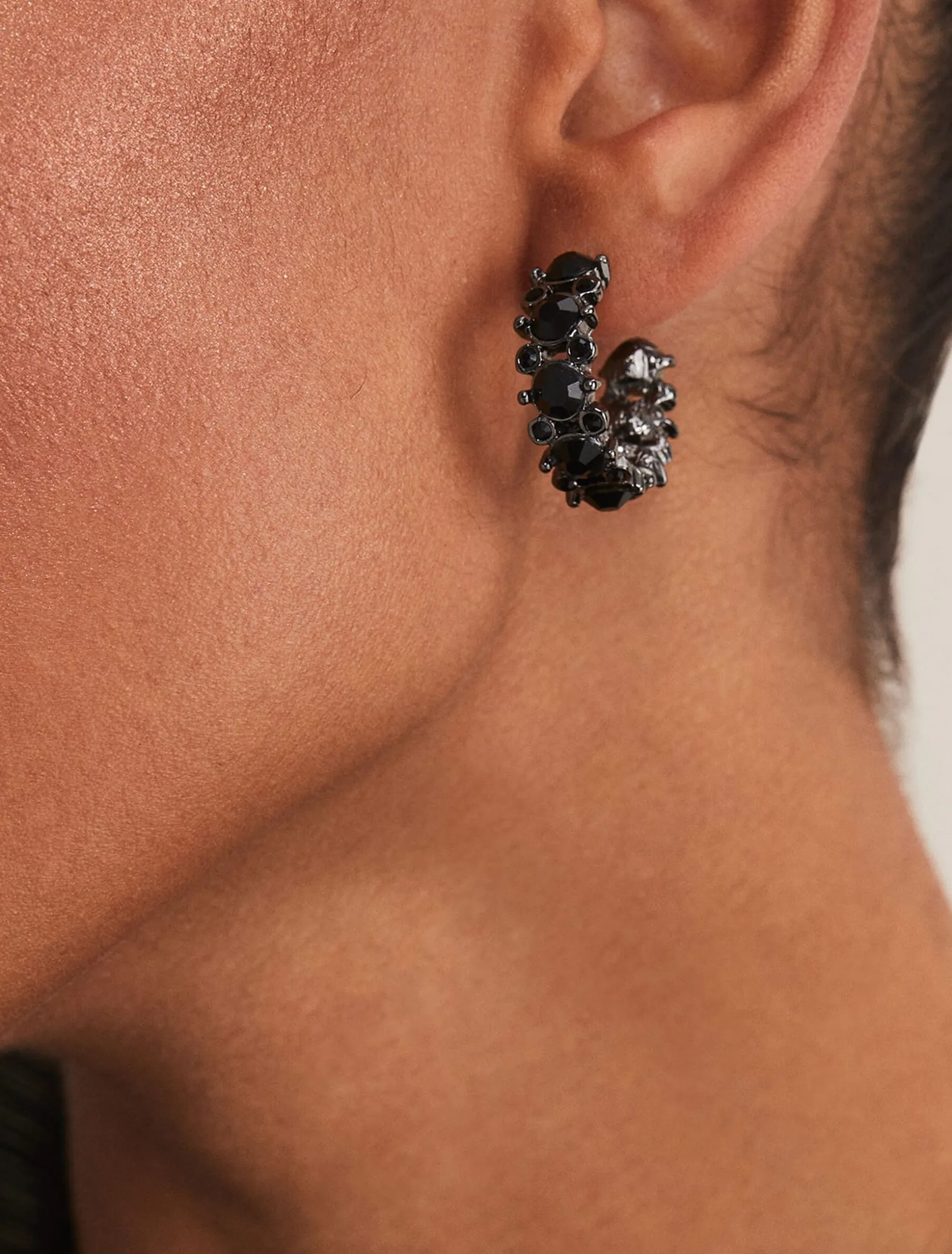 Stone Detail Hoop Earring