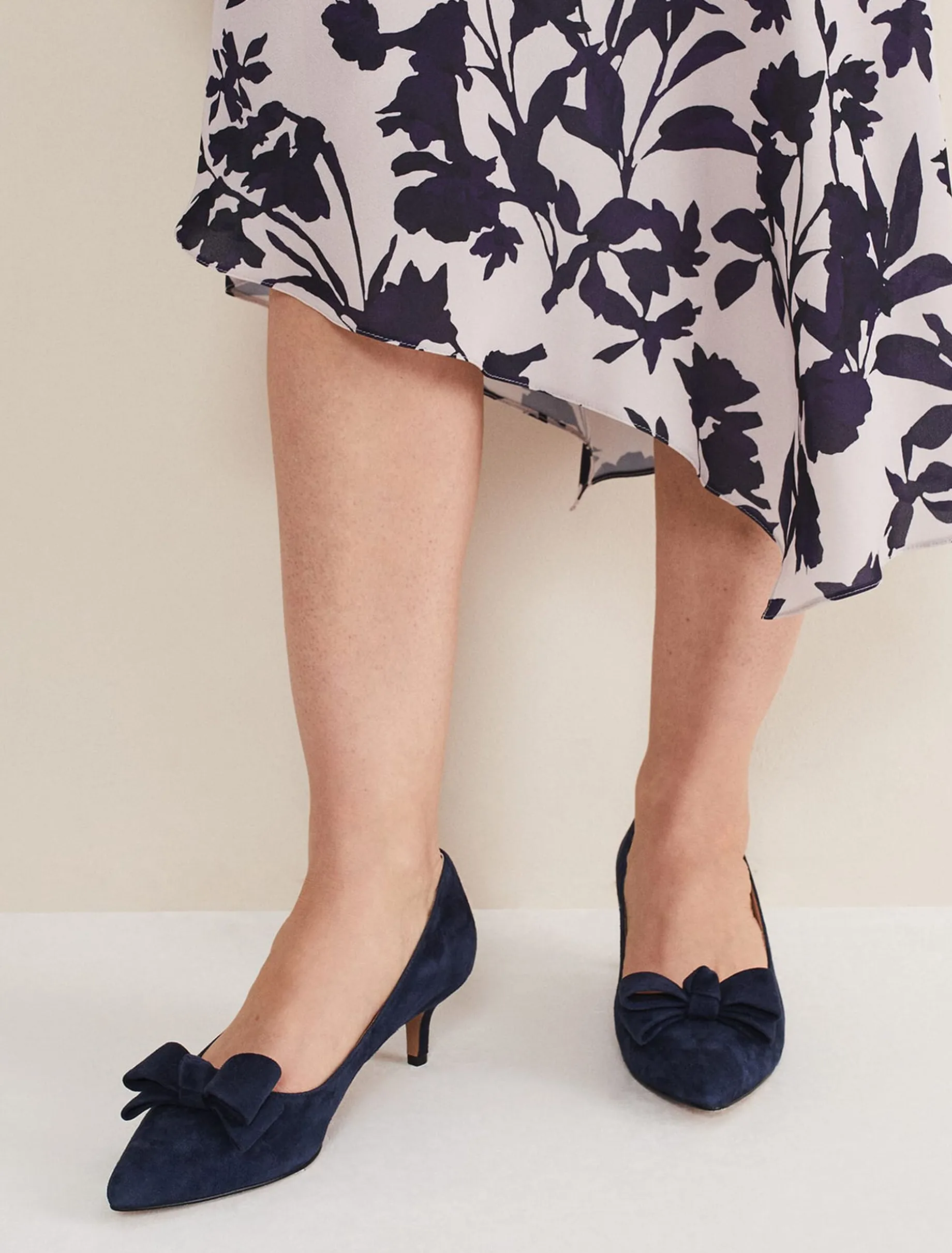Structured Bow Kitten Heel