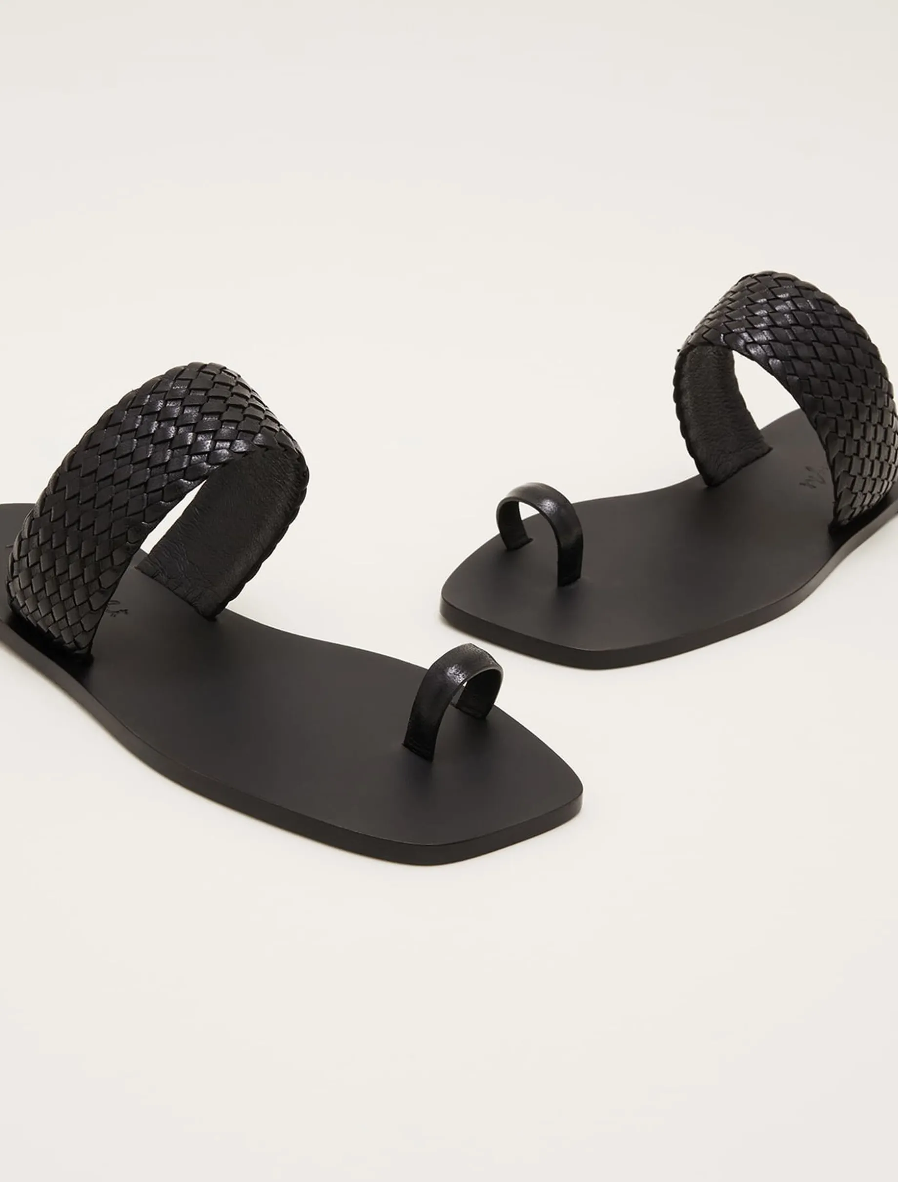 Toe Post Sandal