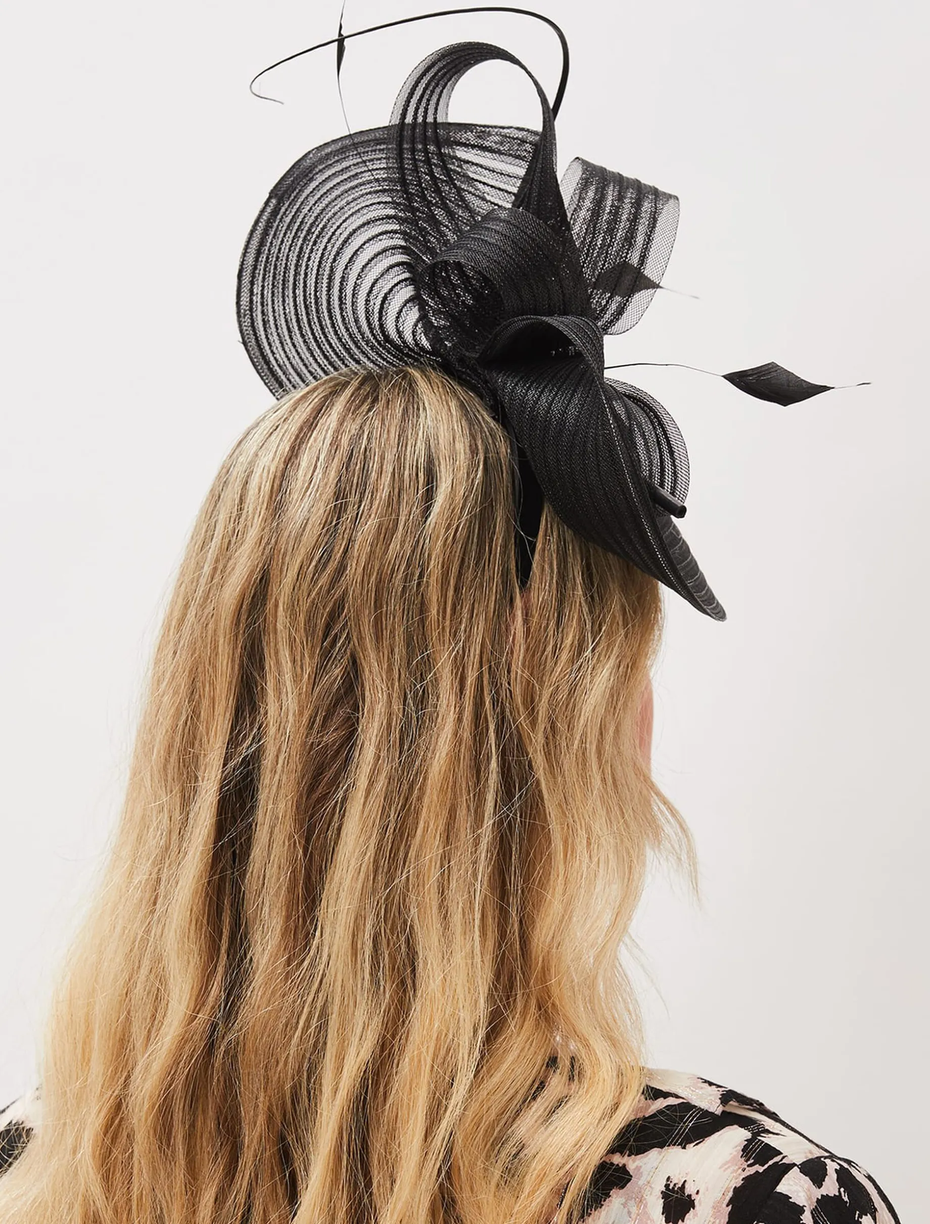 Twist Top Fascinator