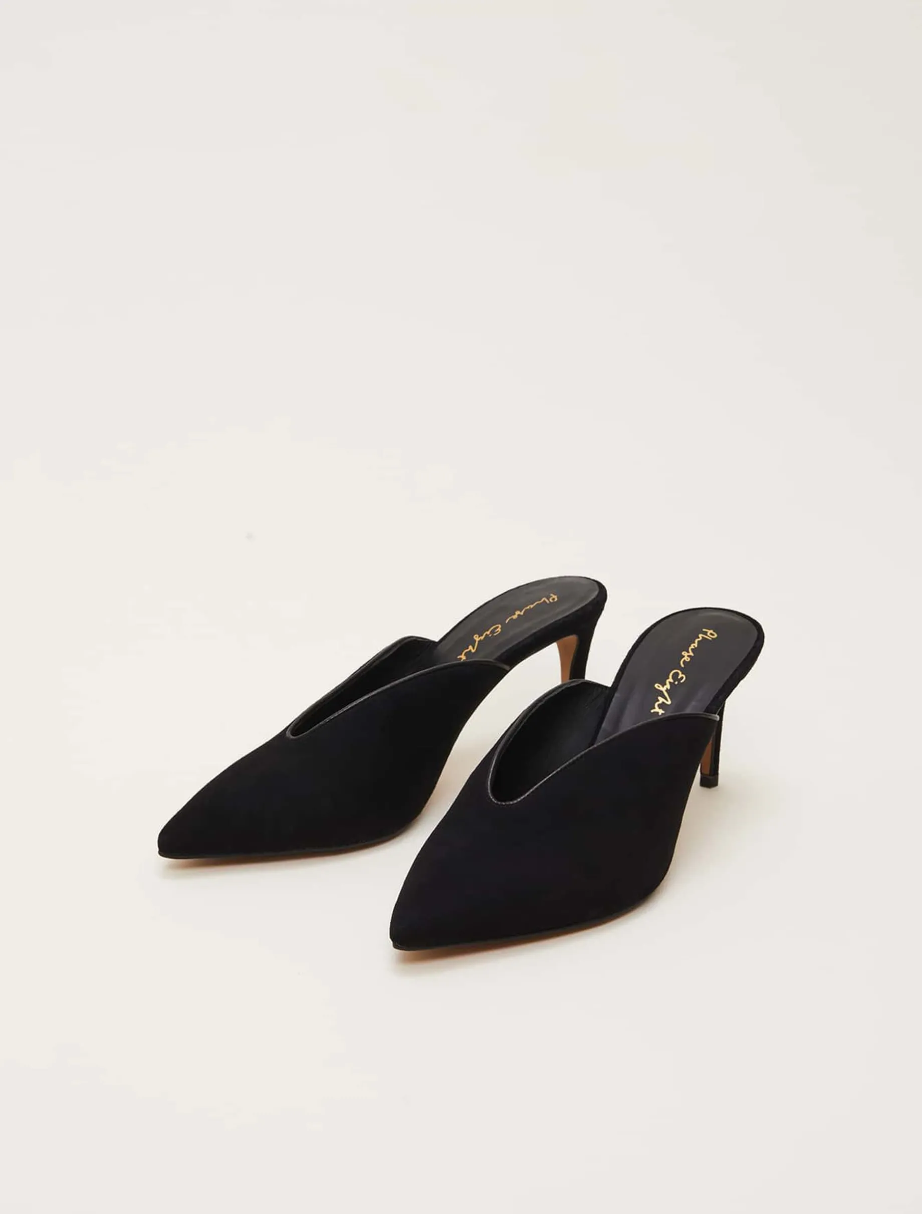 V Front Mule Shoe