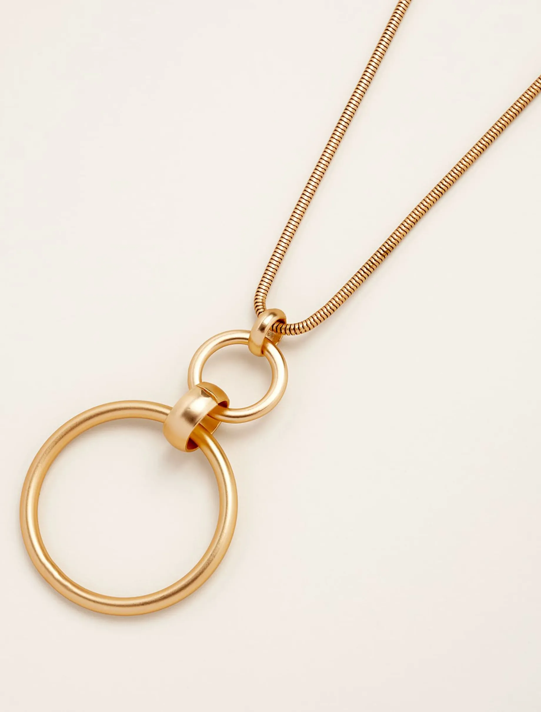 Vallie Matte Hoop Pendant