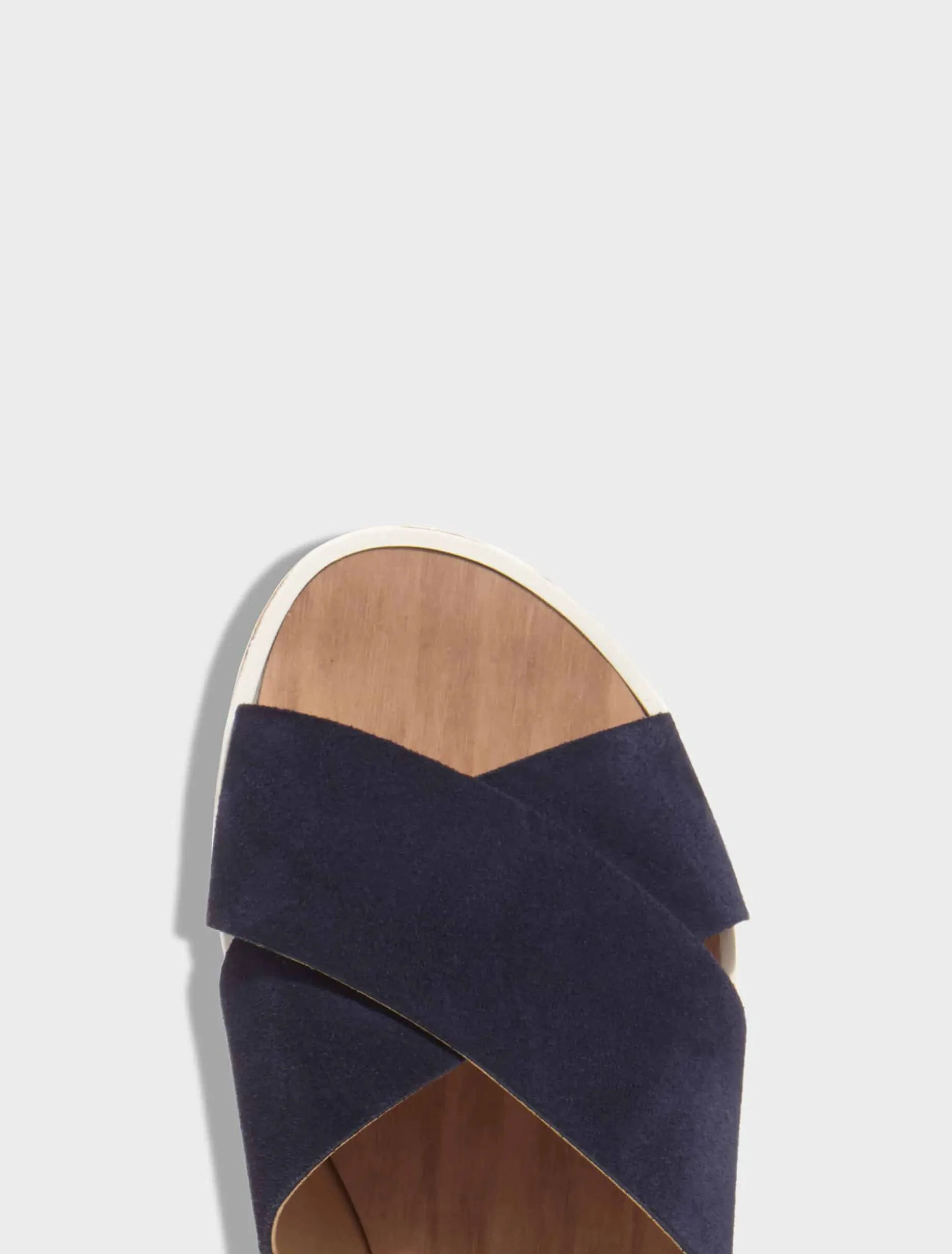 Vida Cross Front Sandals