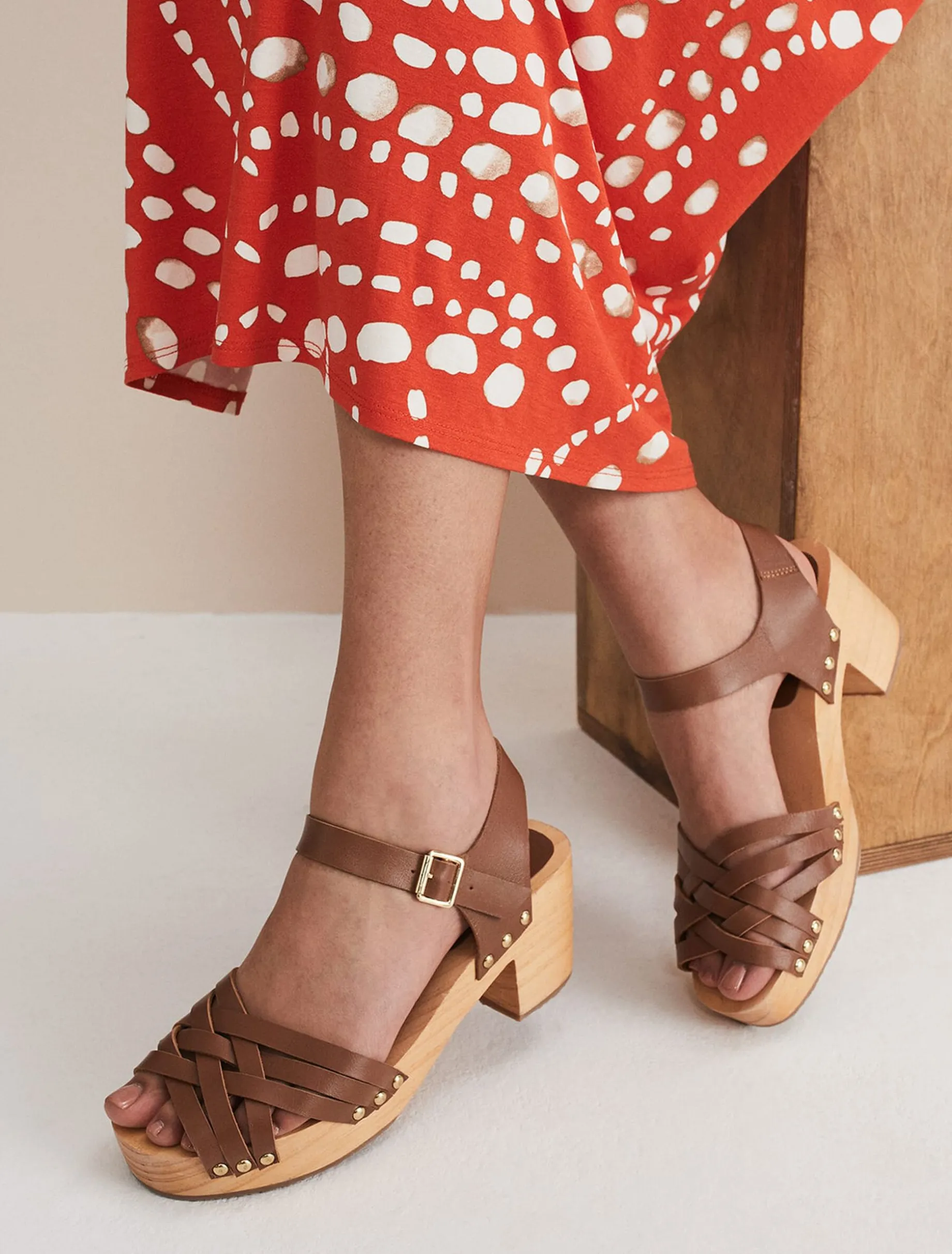 Woven Clog Heel Sandal