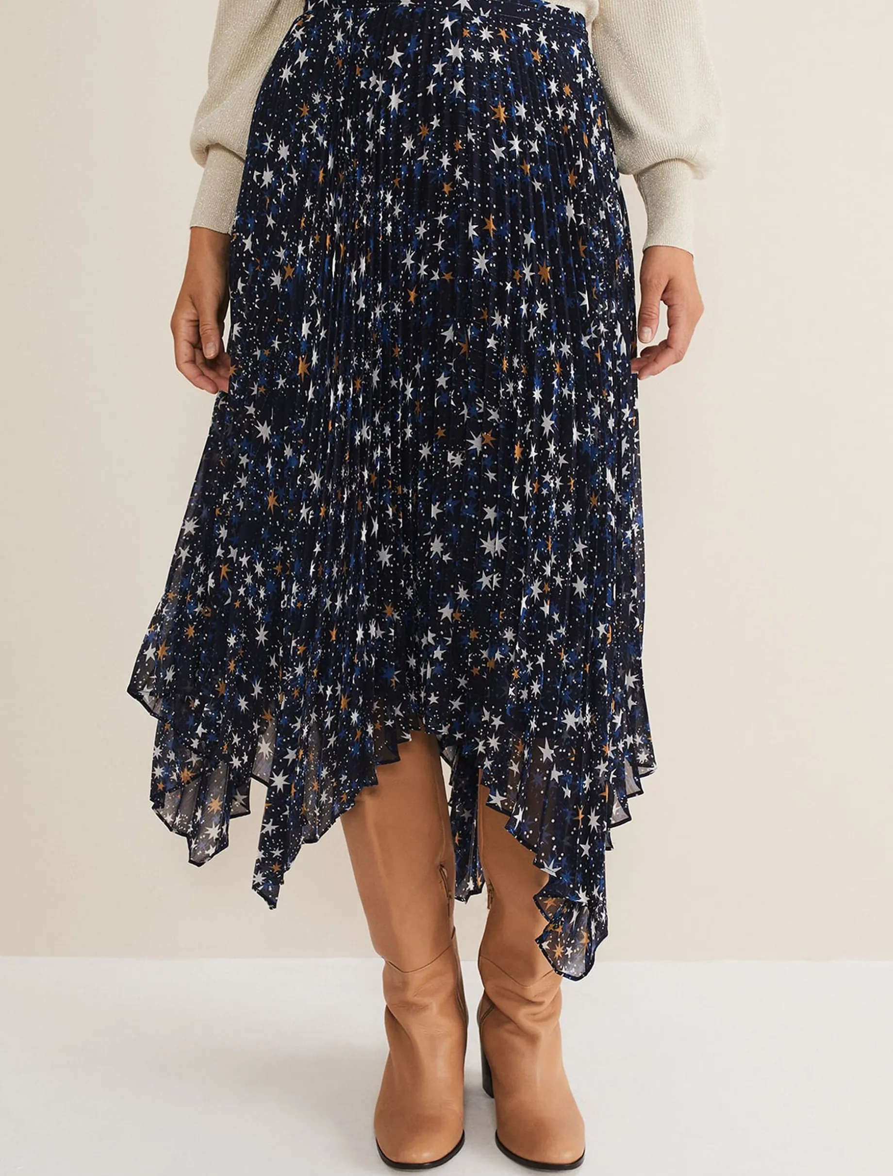 Zeba Star Pleated Midi Skirt