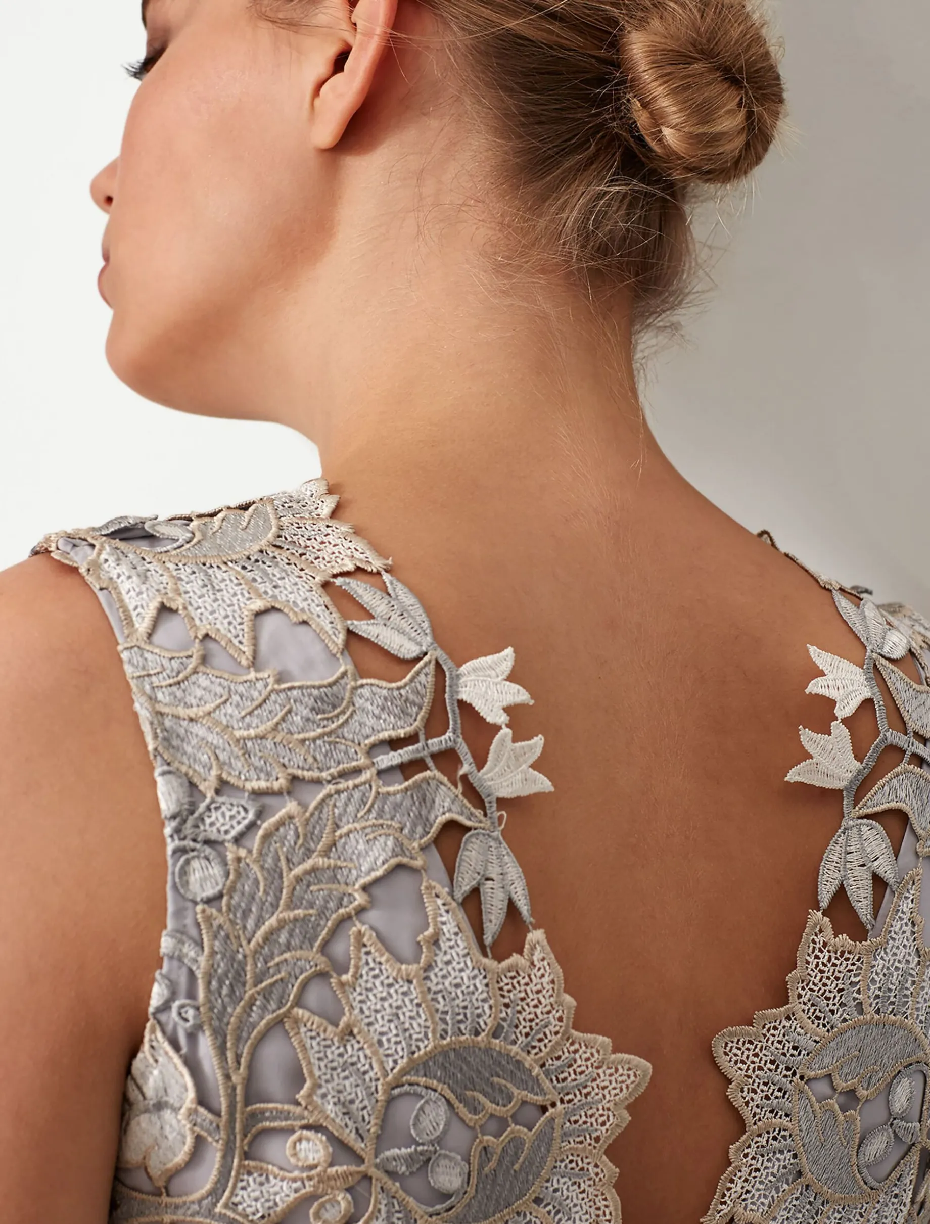 Zoey Lace Maxi Dress